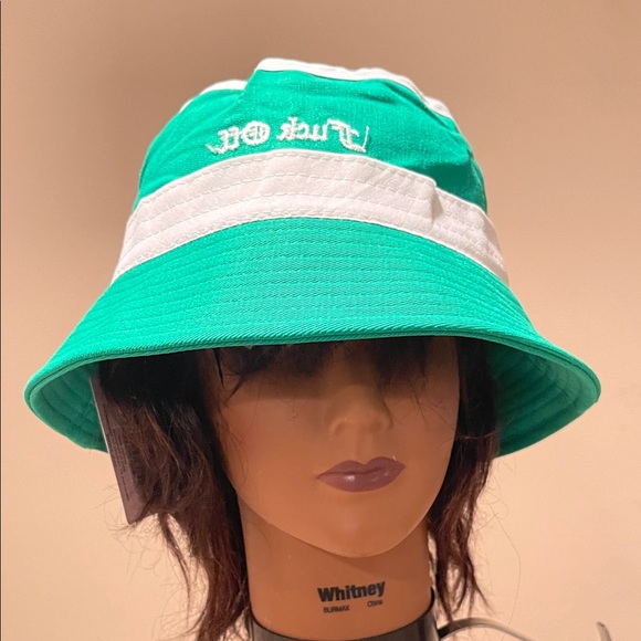 Fashion Nova Vibrant Green Statement Bucket Hat - Picture 8 of 8
